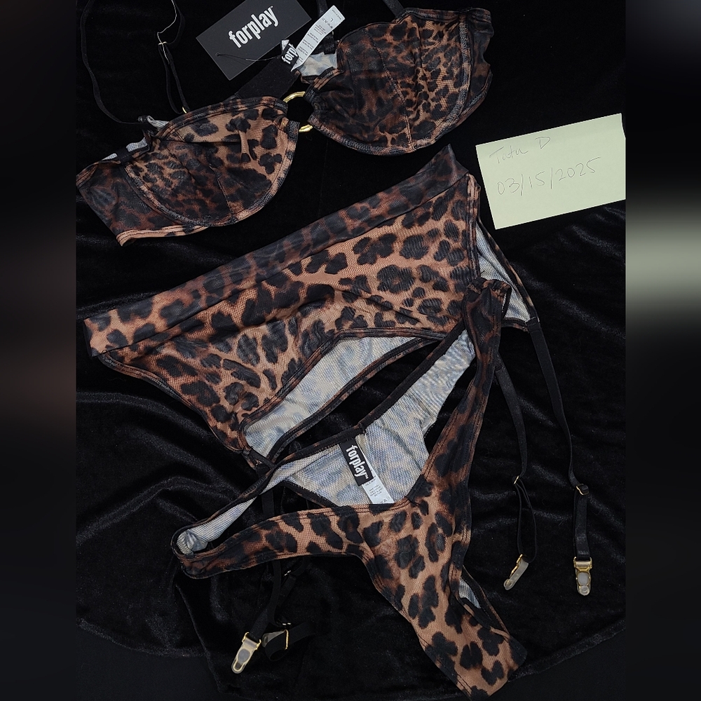 Forplay Leopard Print Lingerie Set